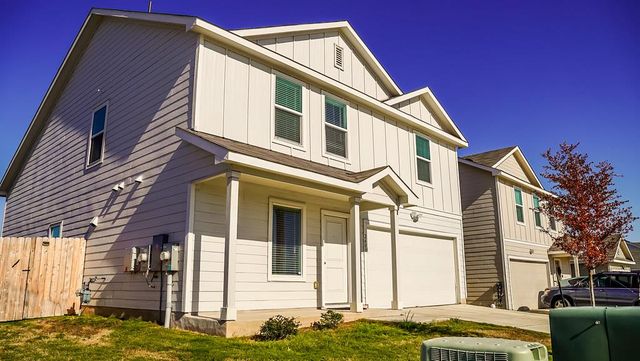 2400 Willkomen WAY, Pflugerville, TX 78660