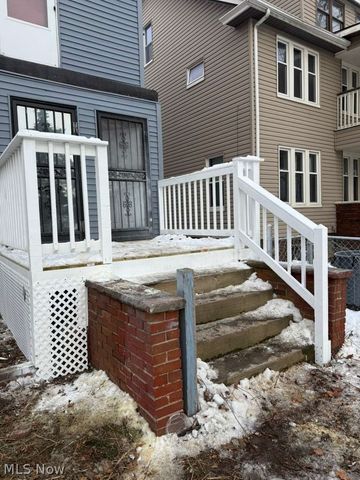 13517 4th Avenue, East Cleveland, OH 44112