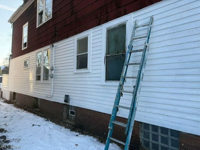 13517 4th Avenue, East Cleveland, OH 44112