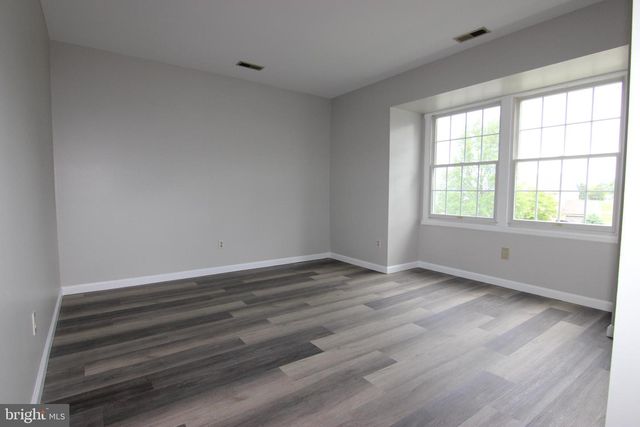 228 SPRING HOUSE LN, Telford, PA 18969