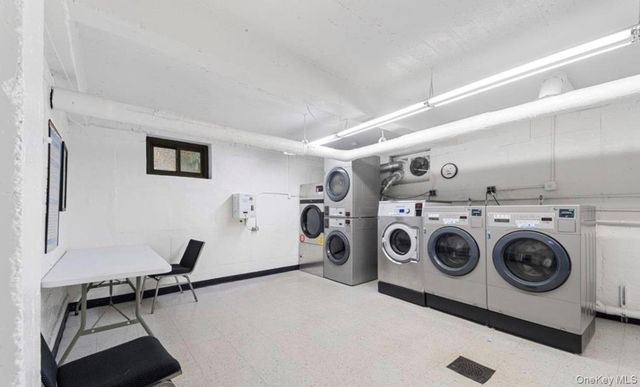 73-50 Bell Boulevard 1A, Bayside, NY 11364