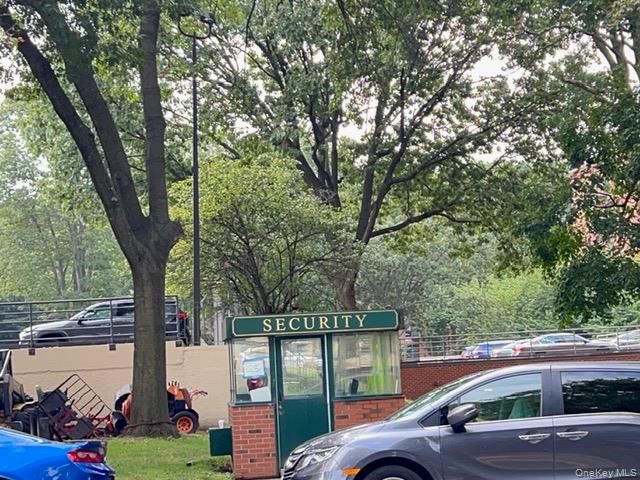 73-50 Bell Boulevard 1A, Bayside, NY 11364