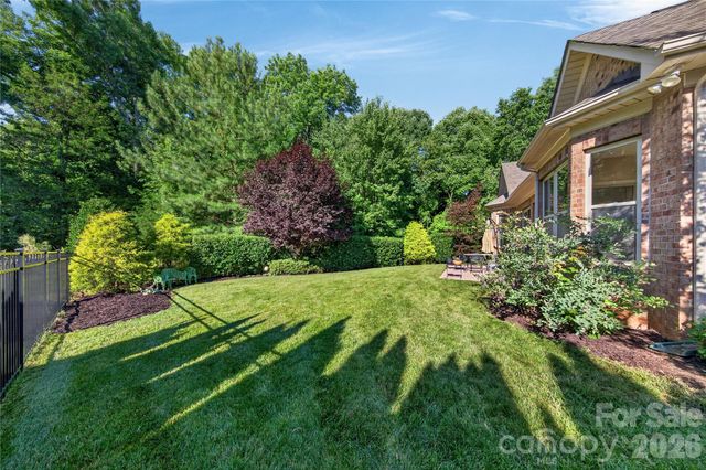 4028 Deer Track Court, Mint Hill, NC 28227