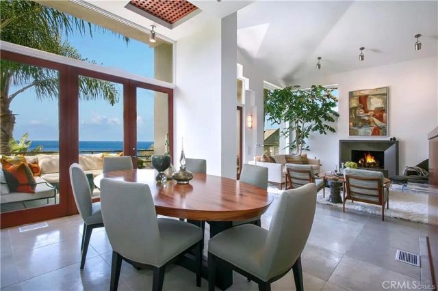 728 Rembrandt Drive, Laguna Beach, CA 92651