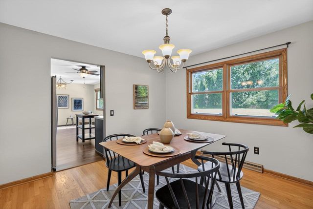 5717 Piping Rock Road, Madison, WI 53711