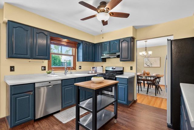 5717 Piping Rock Road, Madison, WI 53711