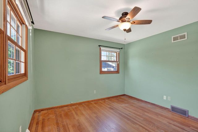 5717 Piping Rock Road, Madison, WI 53711