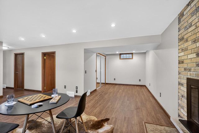 5717 Piping Rock Road, Madison, WI 53711