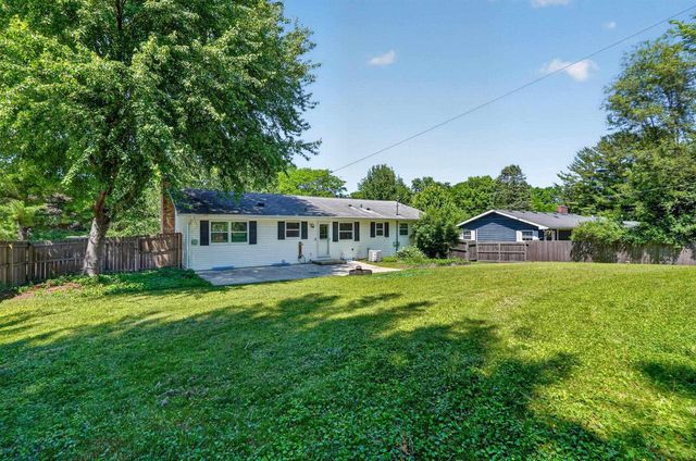 5717 Piping Rock Road, Madison, WI 53711