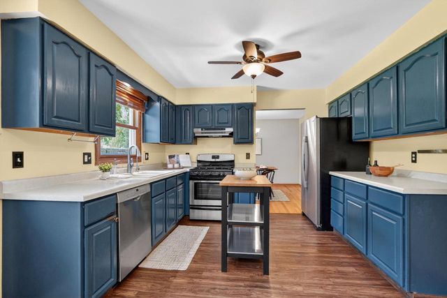 5717 Piping Rock Road, Madison, WI 53711