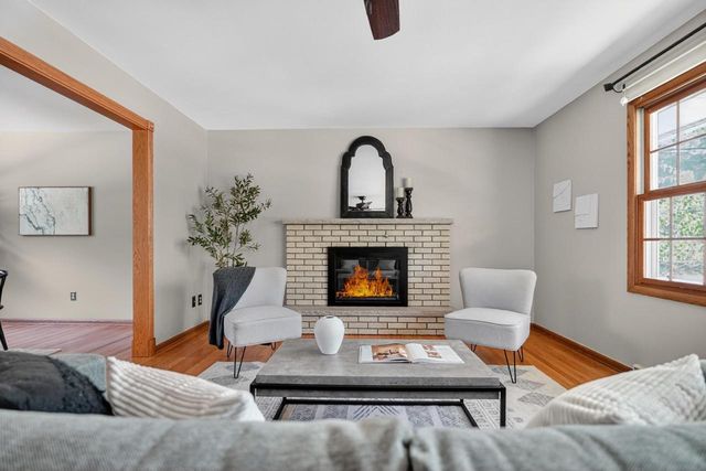 5717 Piping Rock Road, Madison, WI 53711