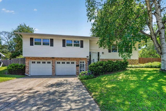 5717 Piping Rock Road, Madison, WI 53711