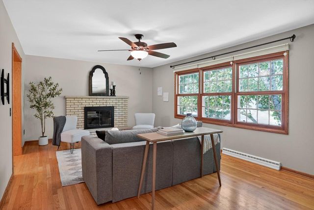 5717 Piping Rock Road, Madison, WI 53711