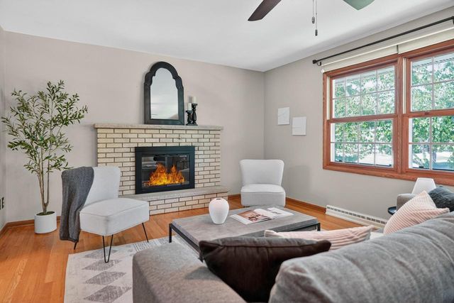 5717 Piping Rock Road, Madison, WI 53711