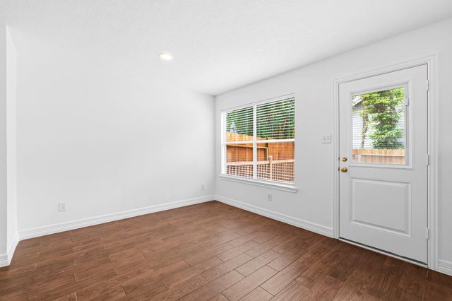 239 Blushwood Place, The Woodlands, TX 77382