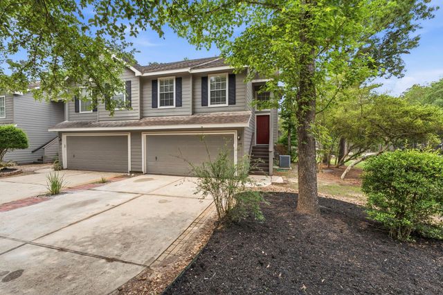 239 Blushwood Place, The Woodlands, TX 77382