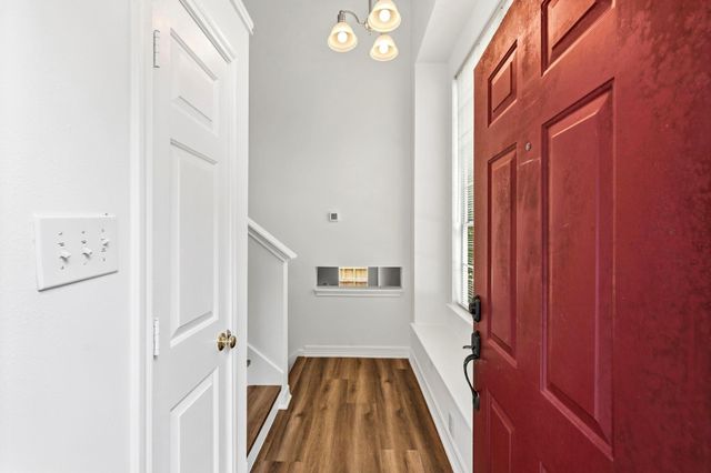 239 Blushwood Place, The Woodlands, TX 77382