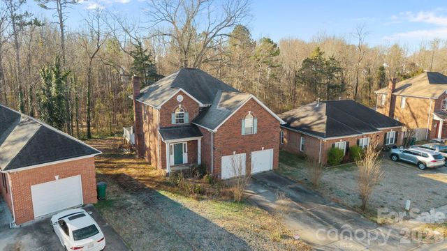 7132 Brighton Brook Drive, Charlotte, NC 28212