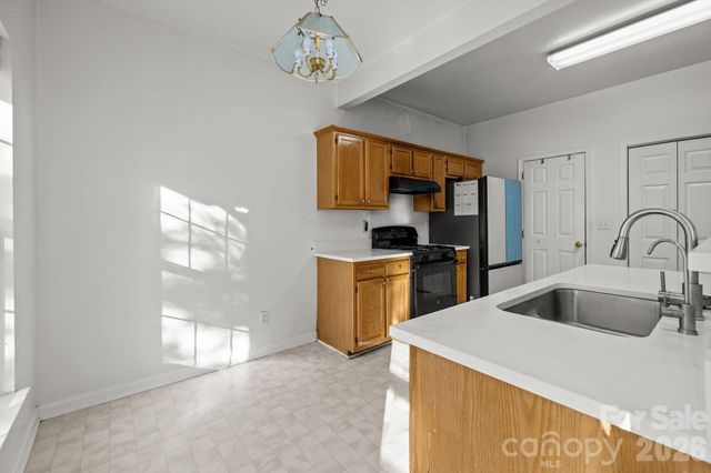 7132 Brighton Brook Drive, Charlotte, NC 28212