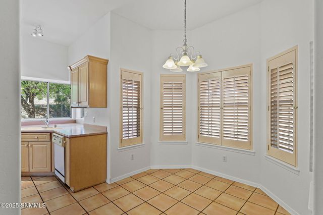 1924 Pebble Beach Road, Las Cruces, NM 88011