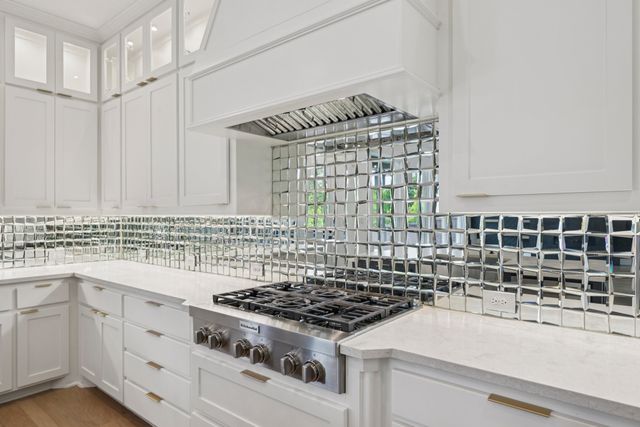 1732 Dame Lori Lane, Carrollton, TX 75010