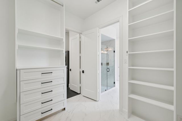 1732 Dame Lori Lane, Carrollton, TX 75010