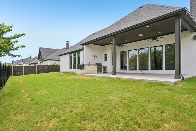 1732 Dame Lori Lane, Carrollton, TX 75010