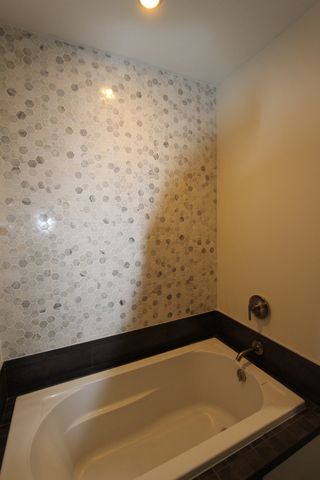 700 12th Ave S Unit 807, Nashville, TN 37203