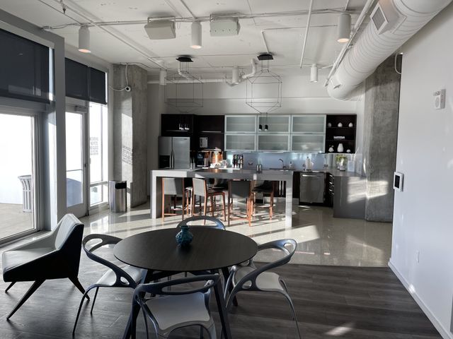 700 12th Ave S Unit 807, Nashville, TN 37203