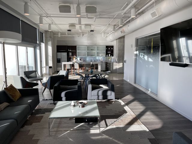 700 12th Ave S Unit 807, Nashville, TN 37203