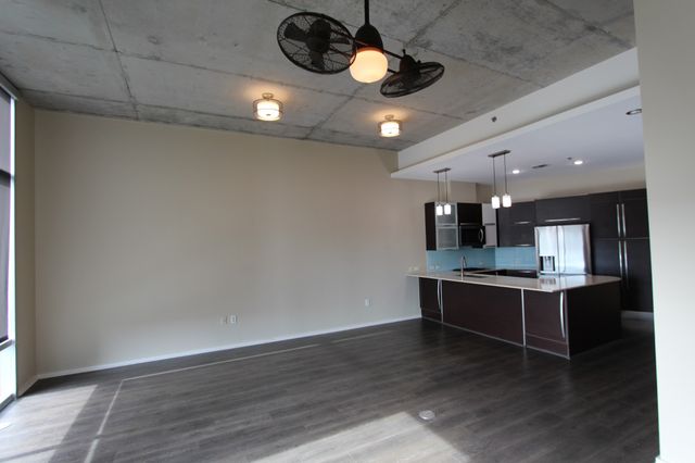 700 12th Ave S Unit 807, Nashville, TN 37203