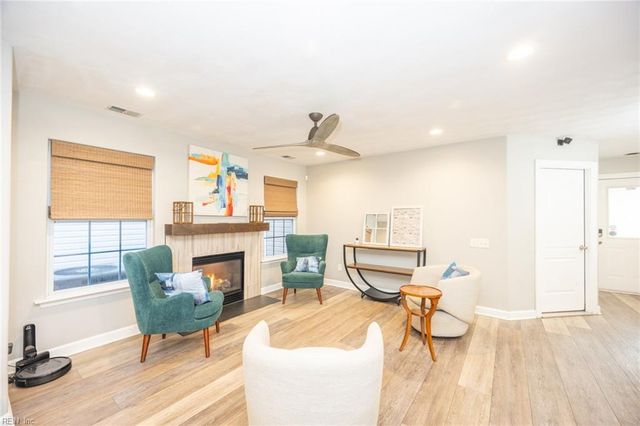 5481 Kiawah CT, Virginia Beach, VA 23462