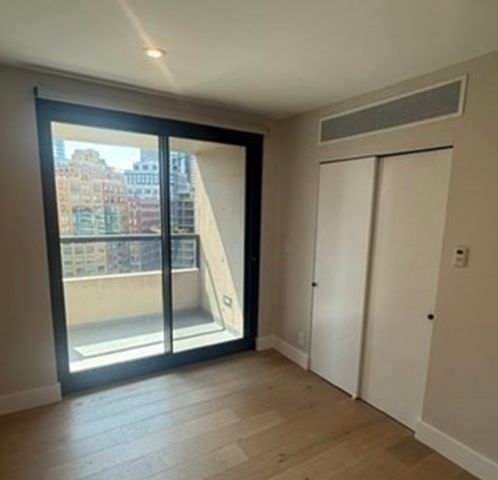 65 East India 10G, Boston, MA 02110