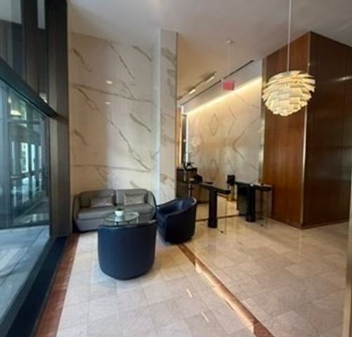 65 East India 10G, Boston, MA 02110