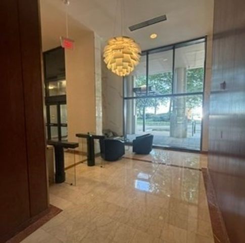 65 East India 10G, Boston, MA 02110