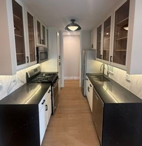 65 East India 10G, Boston, MA 02110