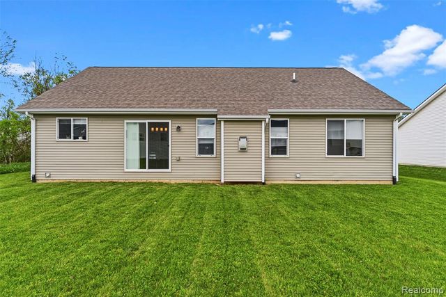 2261 Legacy Drive, Burton, MI 48519