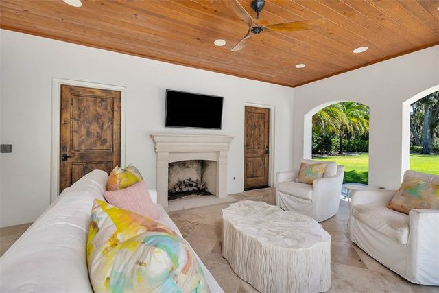 309 Hawkins Island Drive, St Simons Island, GA 31522