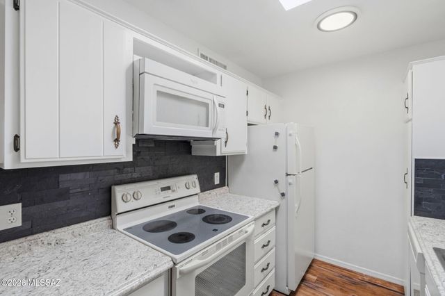 6625 E Golf Links Rd Apt 13, Tucson, AZ 85730