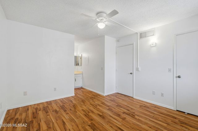 6625 E Golf Links Rd Apt 13, Tucson, AZ 85730