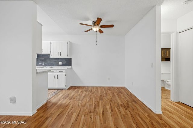 6625 E Golf Links Rd Apt 13, Tucson, AZ 85730