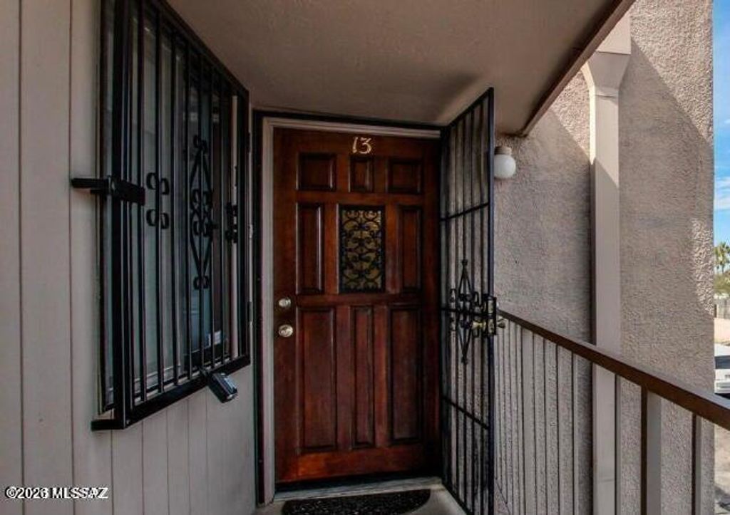 6625 E Golf Links Rd Apt 13, Tucson, AZ 85730