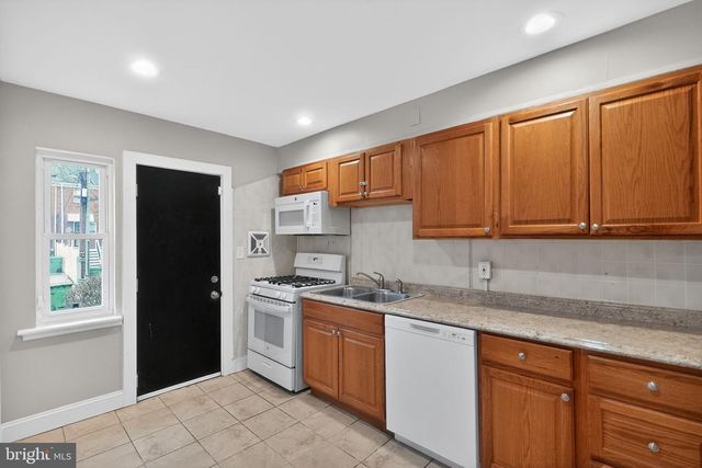 2018 WINFORD RD, Baltimore, MD 21239