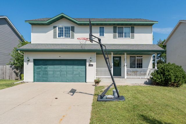 144 Savannah Court, Mankato, MN 56001