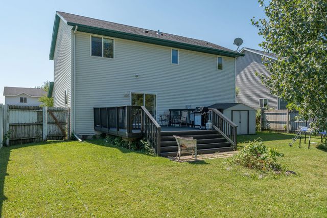 144 Savannah Court, Mankato, MN 56001