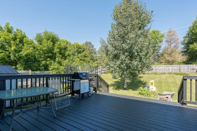 144 Savannah Court, Mankato, MN 56001