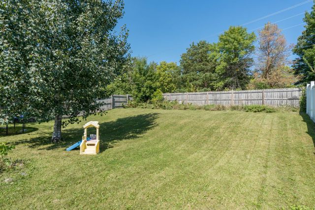 144 Savannah Court, Mankato, MN 56001