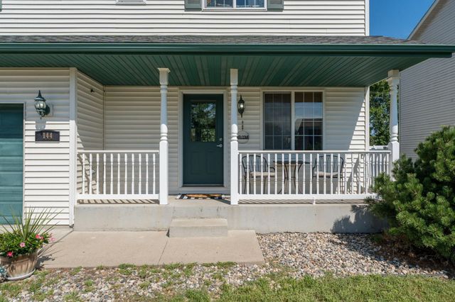 144 Savannah Court, Mankato, MN 56001