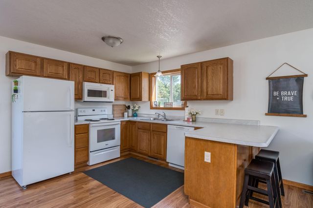 144 Savannah Court, Mankato, MN 56001