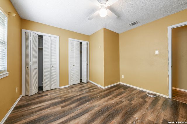 1033 E Live Oak, Schertz, TX 78154